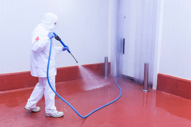 Best Animal Enclosure Cleaning  in Dland, MI