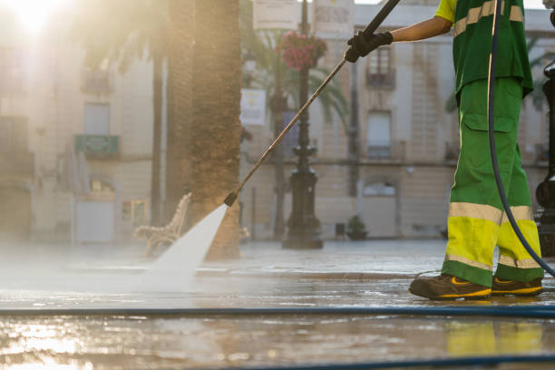 Best Gas Station Cleaning  in Dland, MI